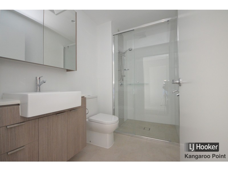 103/24 Bromley Street, Kangaroo Point QLD 4169