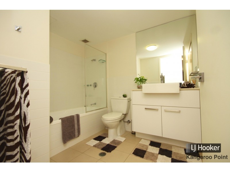 370/803 Stanley Street, Woolloongabba QLD 4102