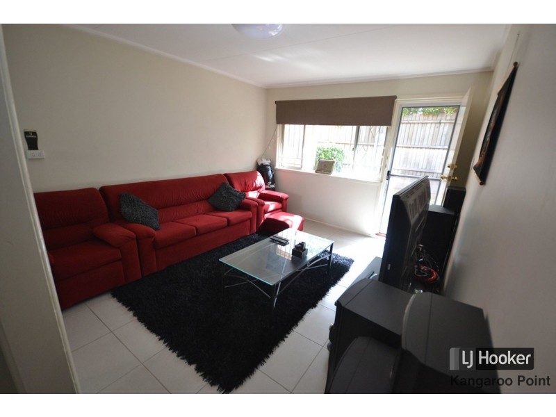 2/24 Princess Street, Kangaroo Point QLD 4169