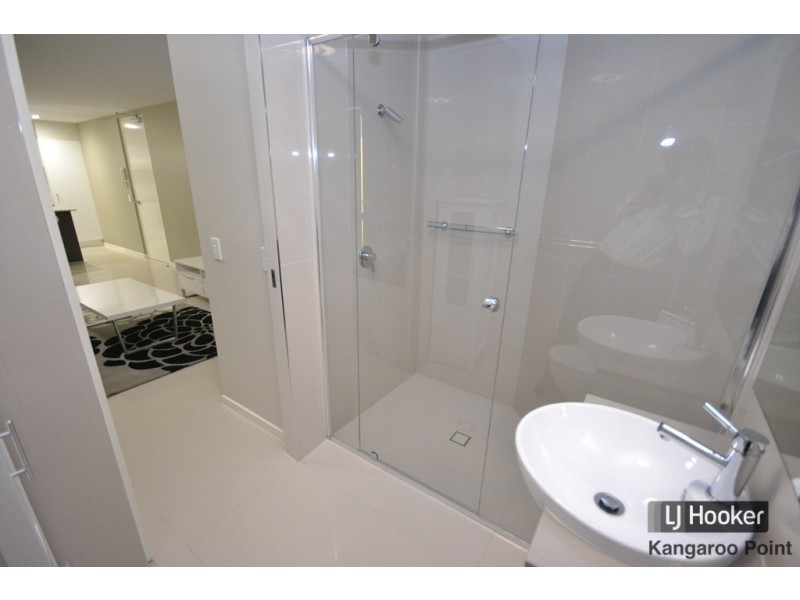 6/450 Main Street, Kangaroo Point QLD 4169