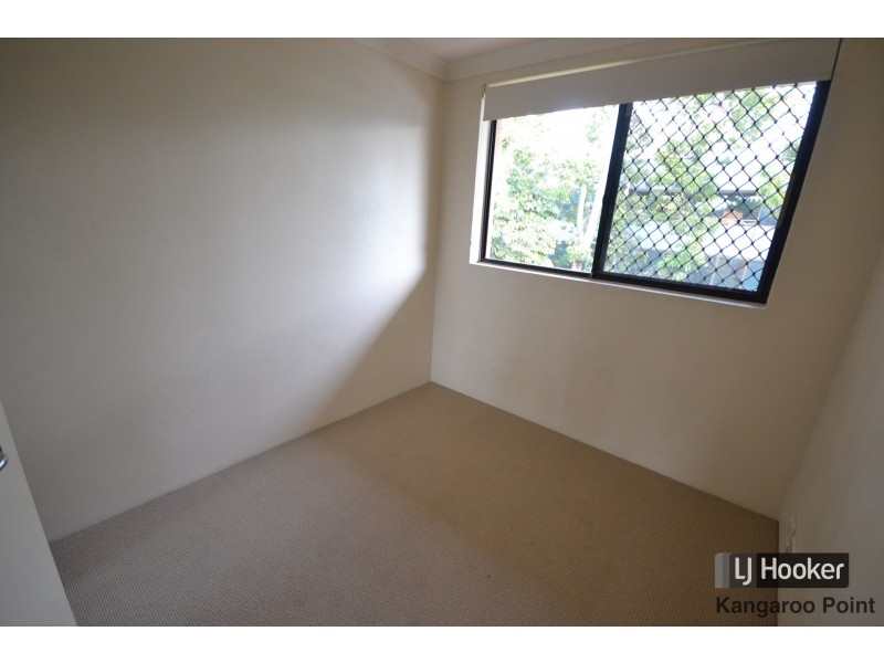 8/15 Eskgrove Street, East Brisbane QLD 4169