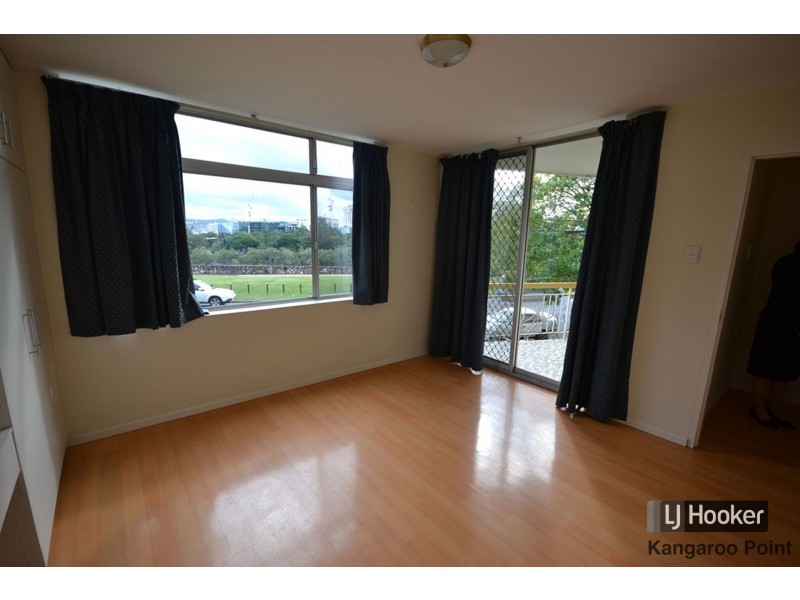 3/132 River Terrace, Kangaroo Point QLD 4169