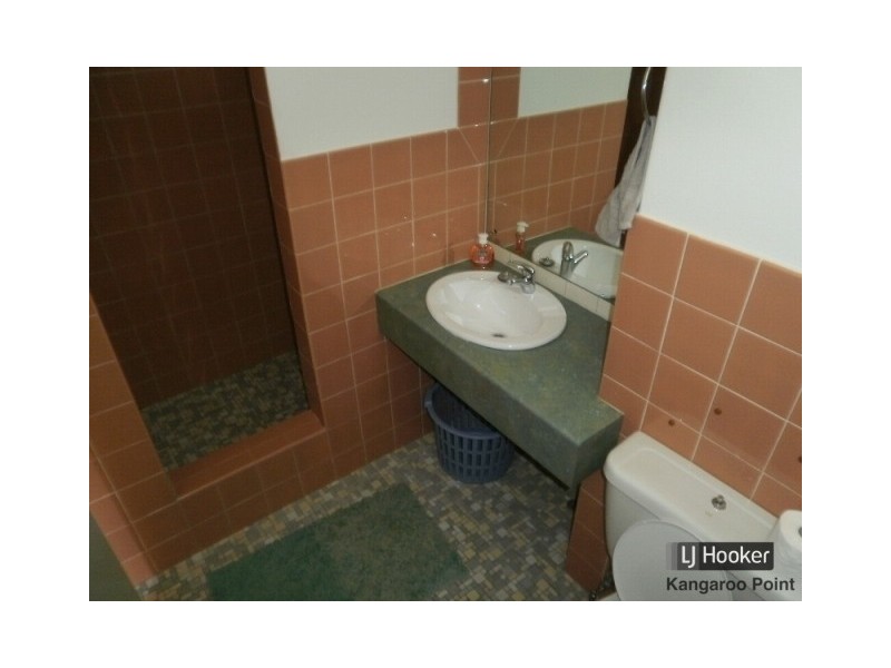 34/355 Main Street, Kangaroo Point QLD 4169