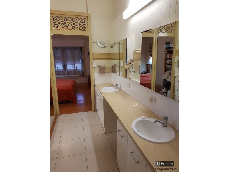 22 Norman Street, East Brisbane QLD 4169