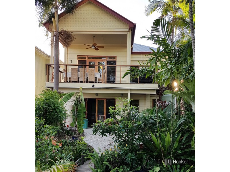 22 Norman Street, East Brisbane QLD 4169