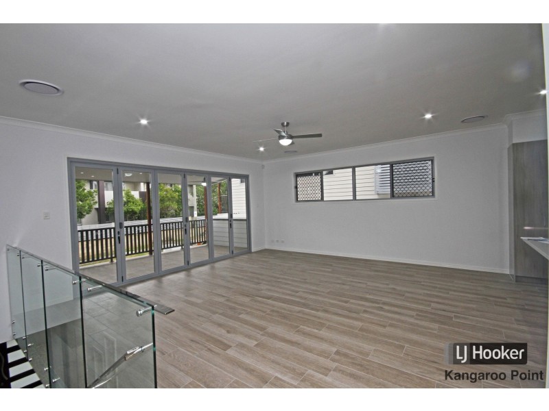 54 Kingfisher Lane, East Brisbane QLD 4169