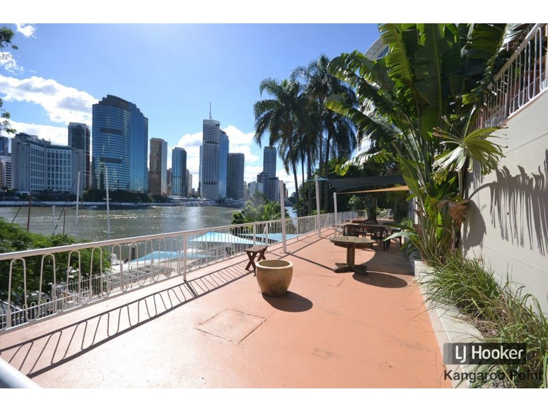 17/355 Main Street, Kangaroo Point QLD 4169