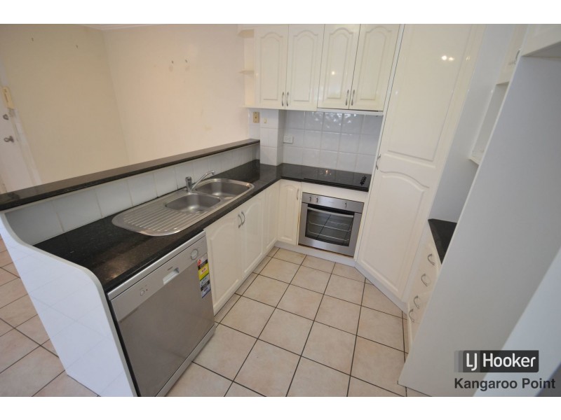 12/240 Wellington Road, Kangaroo Point QLD 4169