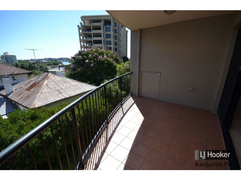 12/240 Wellington Road, Kangaroo Point QLD 4169
