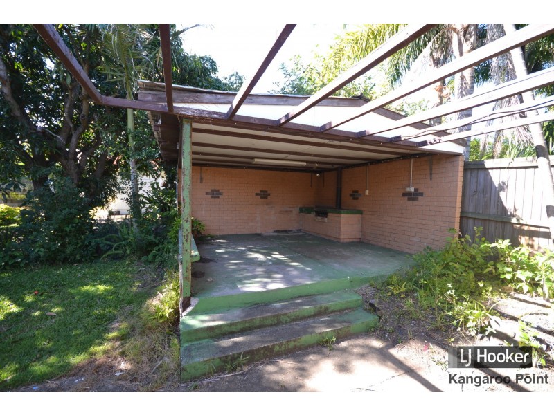 14 Brooks Street, Camp Hill QLD 4152