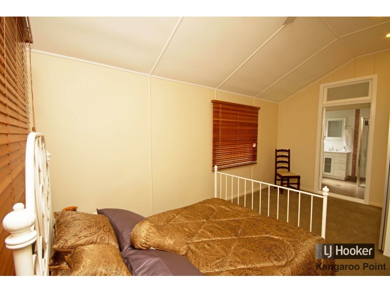 35 Latrobe Street, East Brisbane QLD 4169