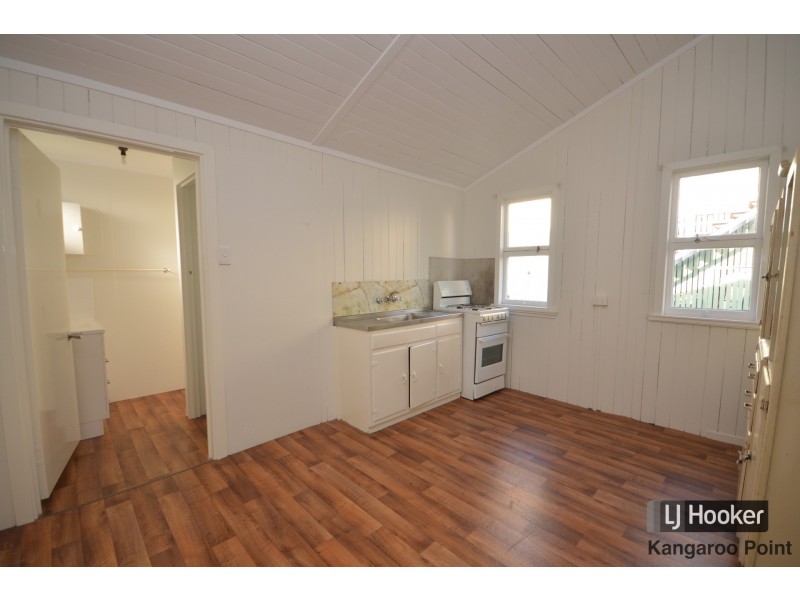 3/26 Lockhart Street, Woolloongabba QLD 4102