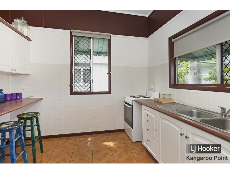 45 Deshon Street, Woolloongabba QLD 4102