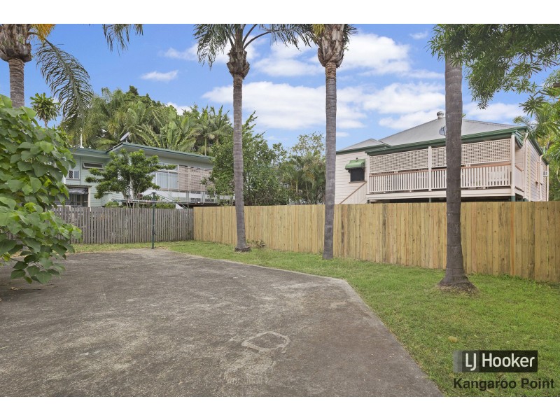 45 Deshon Street, Woolloongabba QLD 4102