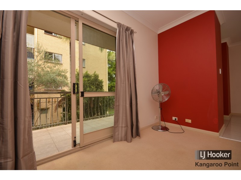 3/137 Baines Street, Kangaroo Point QLD 4169