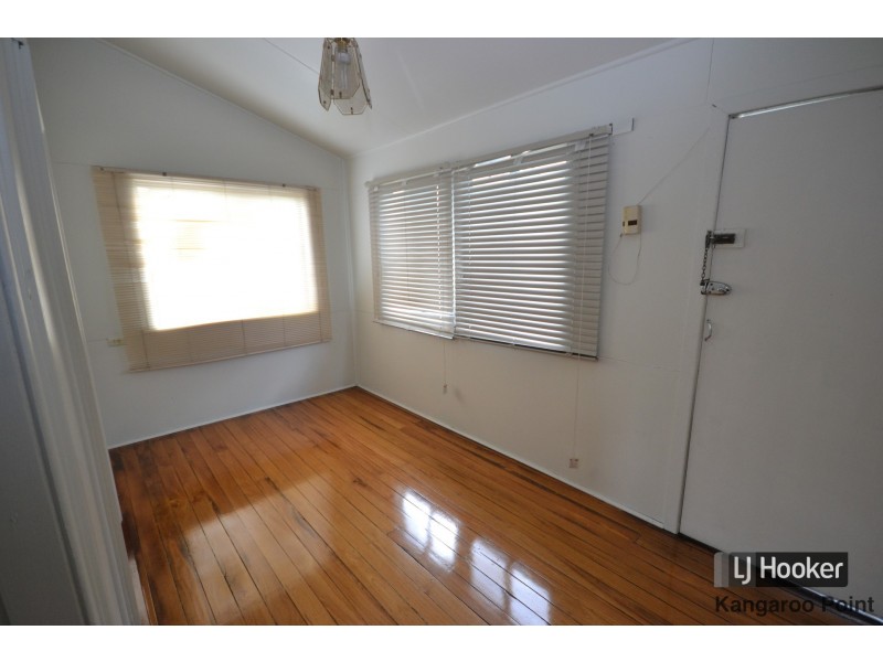 39 Deshon Street, Woolloongabba QLD 4102