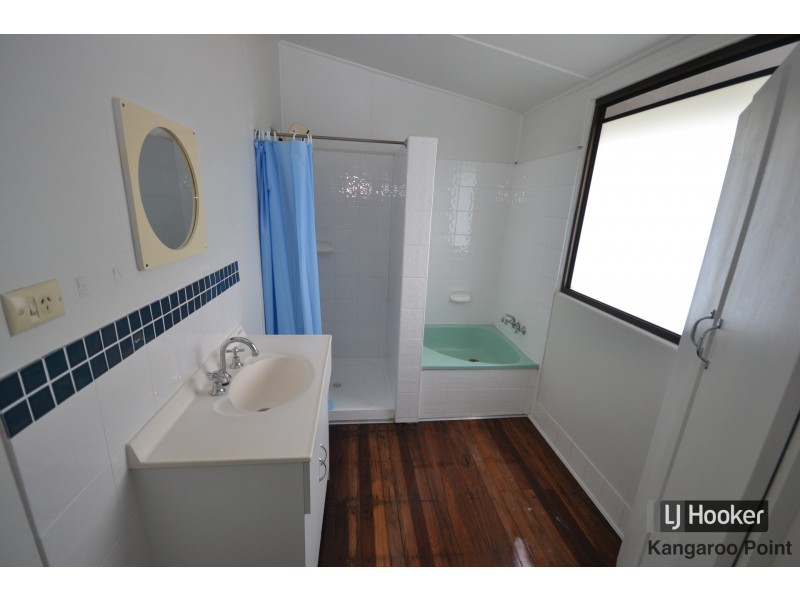 39 Deshon Street, Woolloongabba QLD 4102