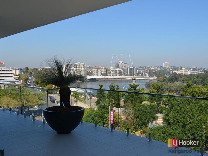 17/450 Main Street, Kangaroo Point QLD 4169