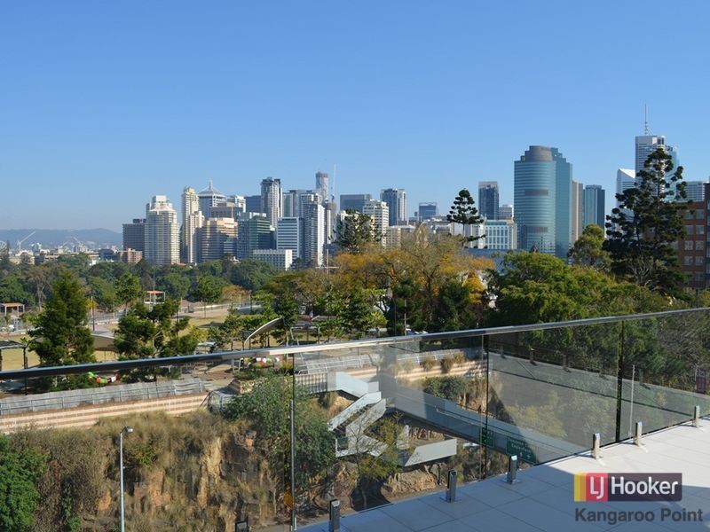 17/450 Main Street, Kangaroo Point QLD 4169