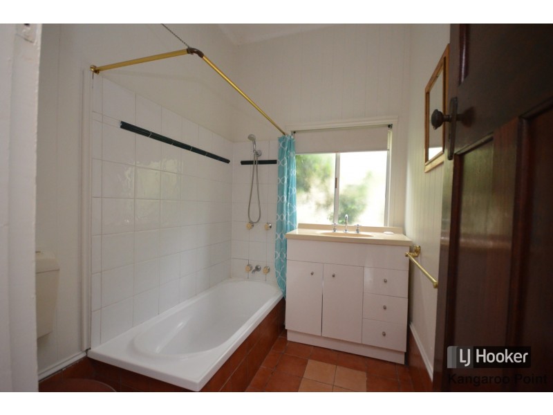 54 Clarendon Street, East Brisbane QLD 4169