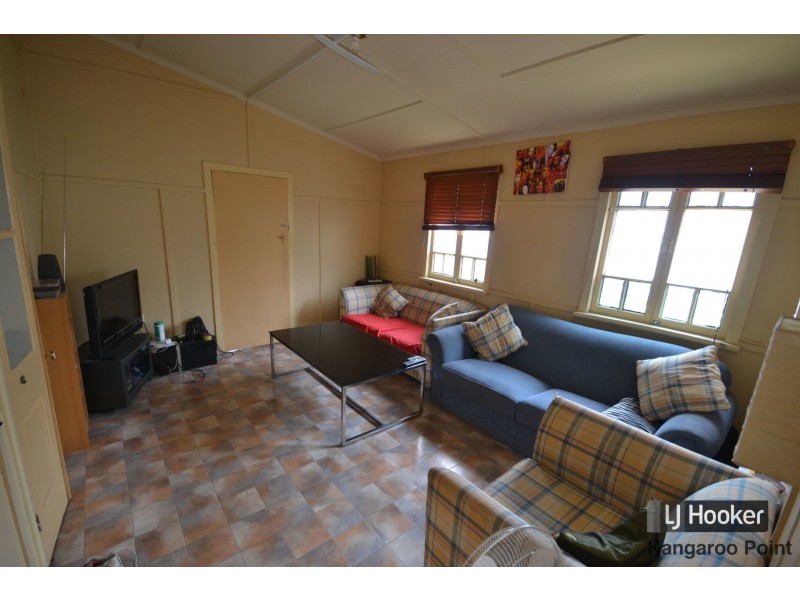 10 Vanda Street, Woolloongabba QLD 4102