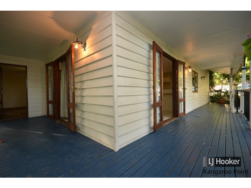 40 Roseglen Street, Greenslopes QLD 4120