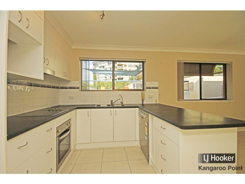 8/45 Lambert Street, Kangaroo Point QLD 4169