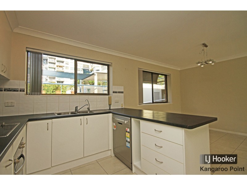 8/45 Lambert Street, Kangaroo Point QLD 4169
