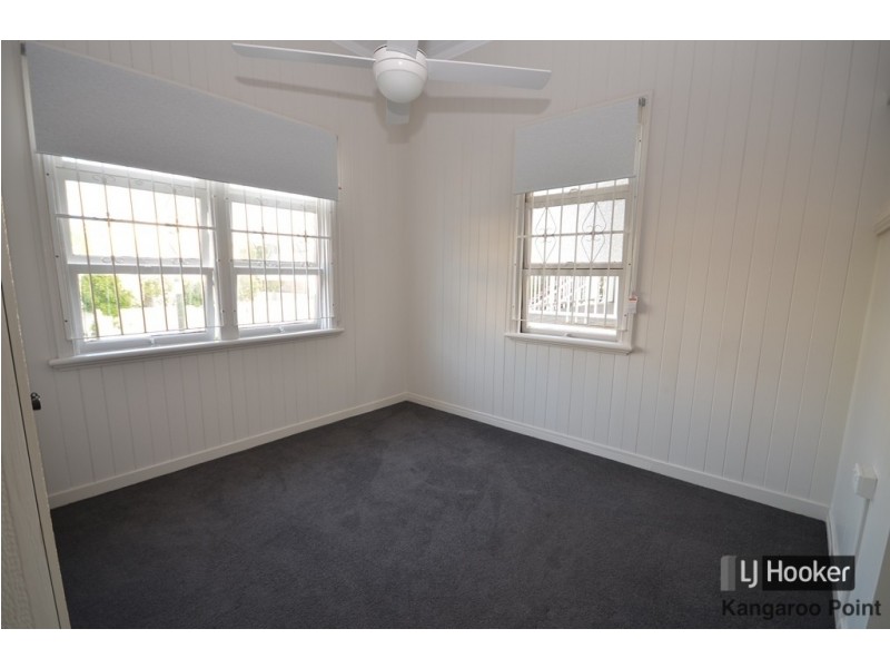 33 Rosina Street, Kangaroo Point QLD 4169