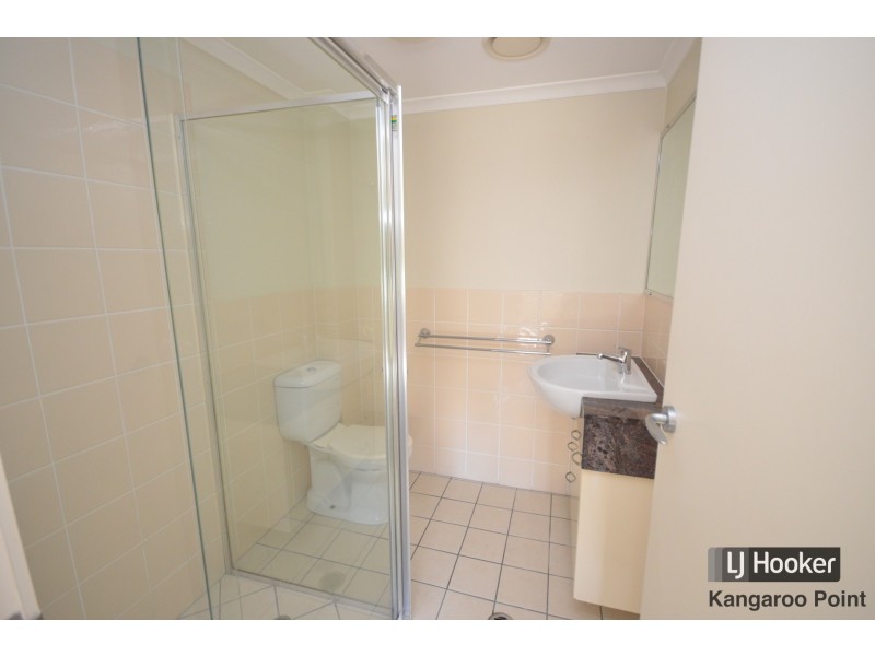 1/15 Eskgrove Street, East Brisbane QLD 4169