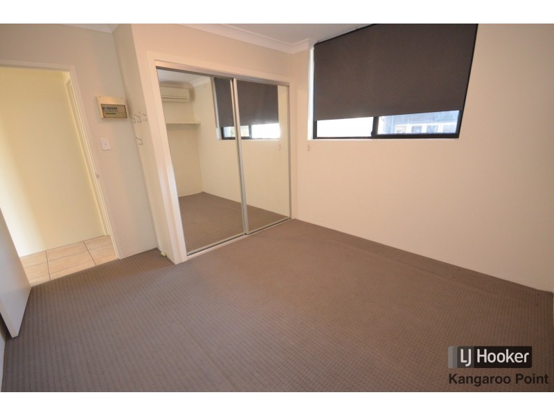 1/15 Eskgrove Street, East Brisbane QLD 4169