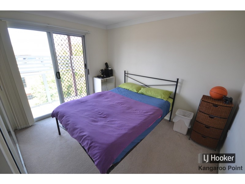 15/275 Shafston Avenue, Kangaroo Point QLD 4169