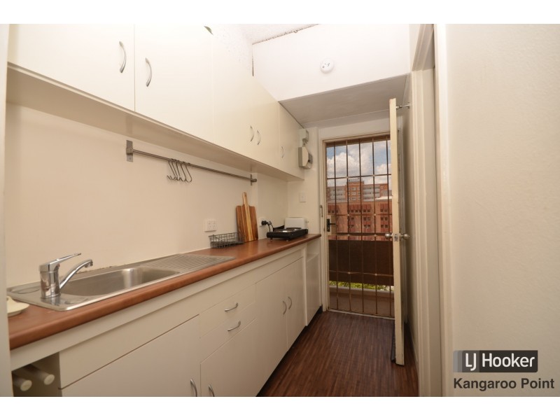 402/355 Main Street, Kangaroo Point QLD 4169