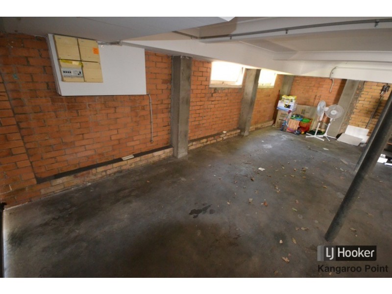 1/24 Princess Street, Kangaroo Point QLD 4169