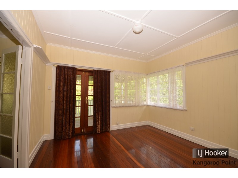 37 Gaffney Street, Carina QLD 4152