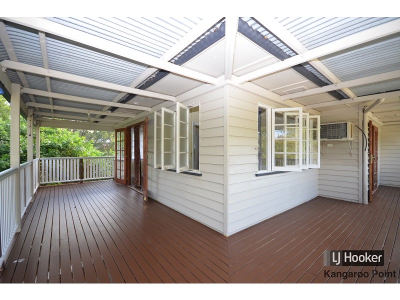37 Gaffney Street, Carina QLD 4152