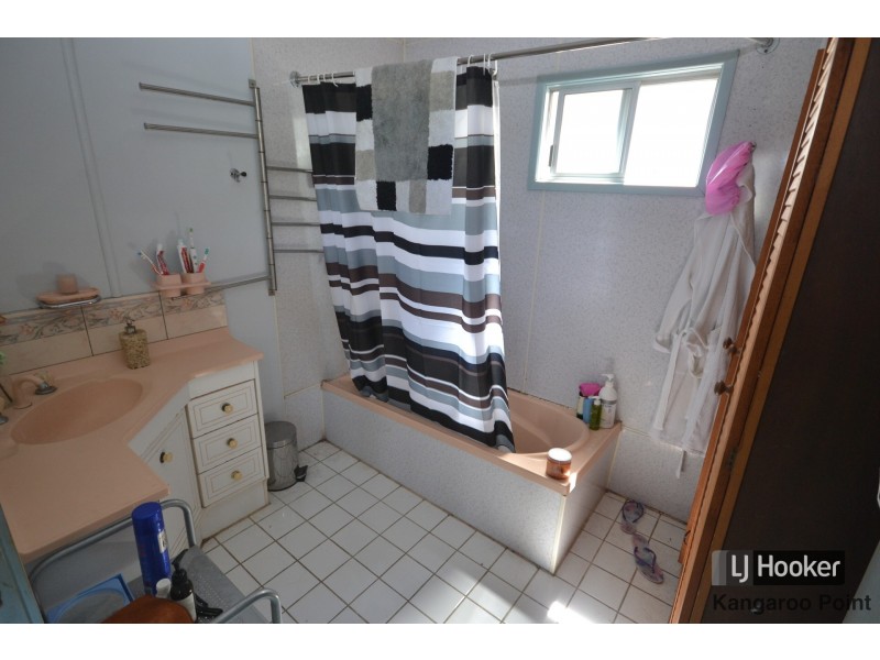 30 Rosina Street, Kangaroo Point QLD 4169