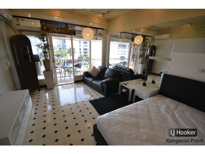 301/355 Main Street, Kangaroo Point QLD 4169