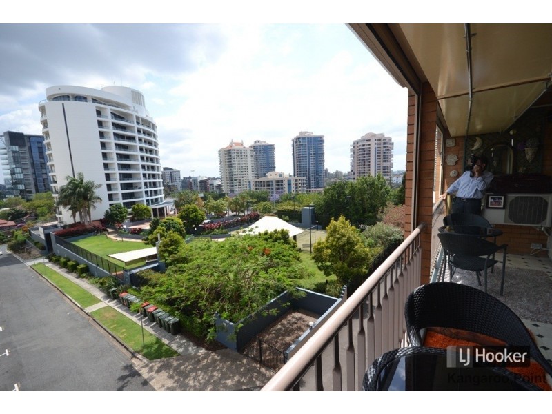 301/355 Main Street, Kangaroo Point QLD 4169