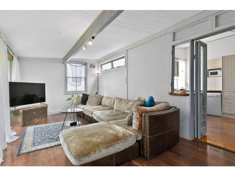 82 Linton Street, Kangaroo Point QLD 4169