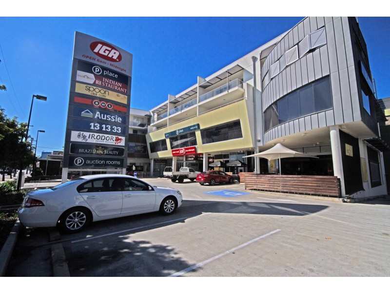 82 Linton Street, Kangaroo Point QLD 4169