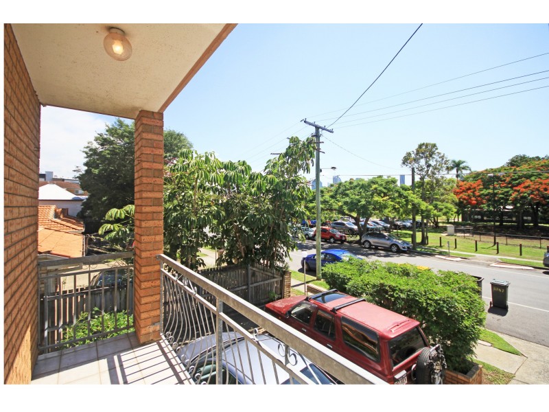 1/137 Baines Street, Kangaroo Point QLD 4169