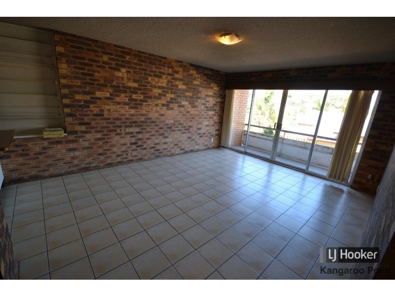 1/745 Logan Road, Greenslopes QLD 4120