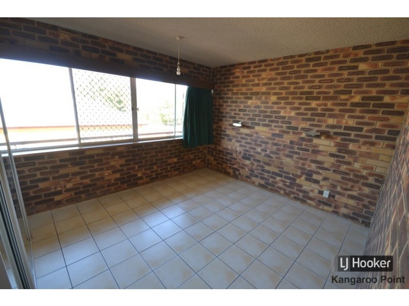 1/745 Logan Road, Greenslopes QLD 4120