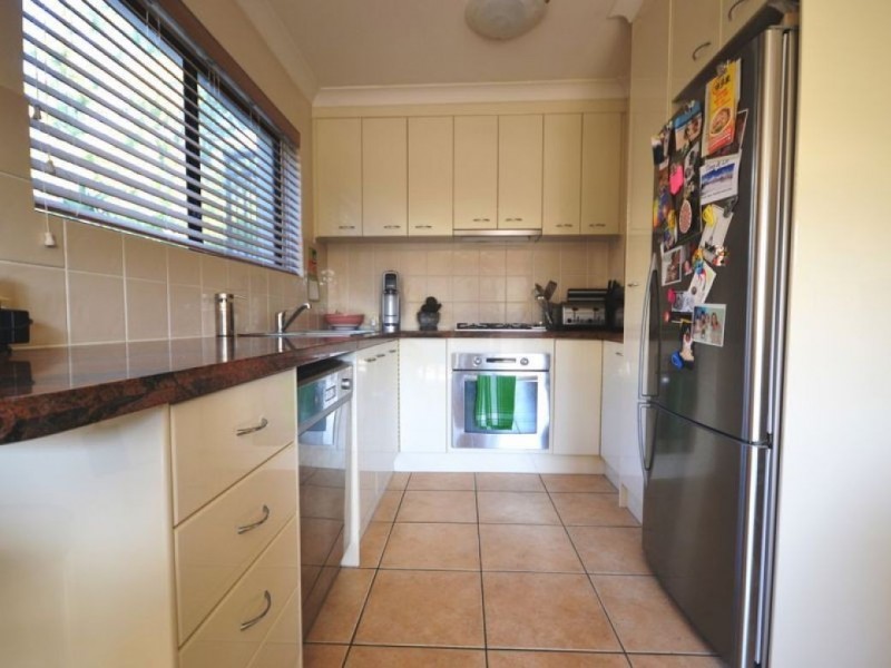 3/15 Eskgrove Street, East Brisbane QLD 4169