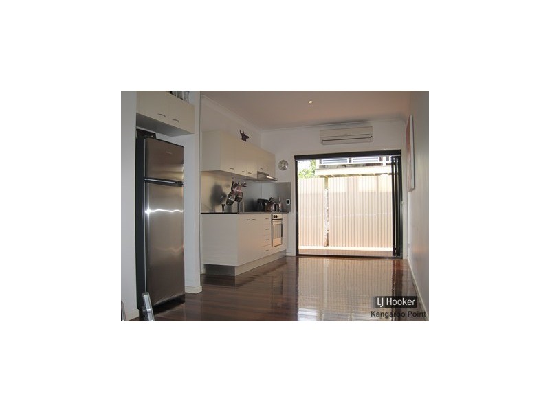 4/74 Rawlins Street, Kangaroo Point QLD 4169