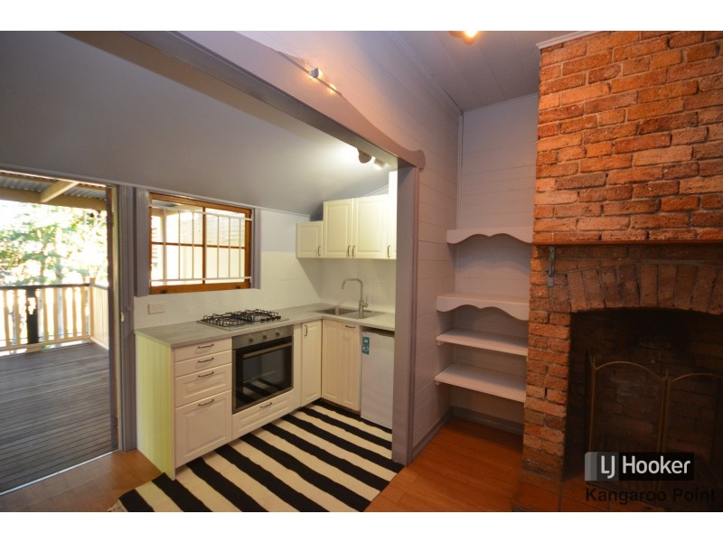 38 Mark Lane, Kangaroo Point QLD 4169