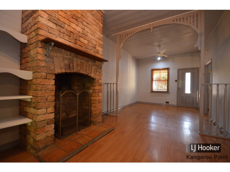 38 Mark Lane, Kangaroo Point QLD 4169