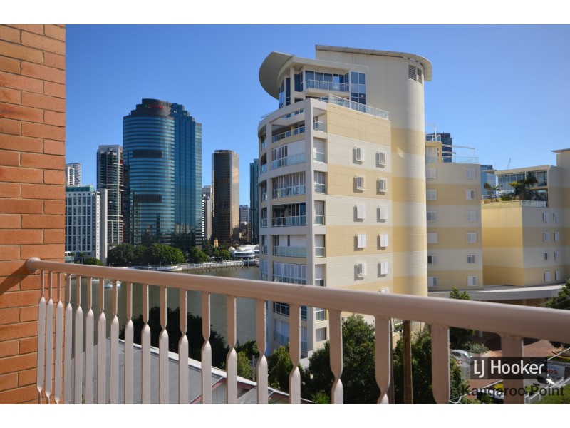 302/355 Main Street, Kangaroo Point QLD 4169