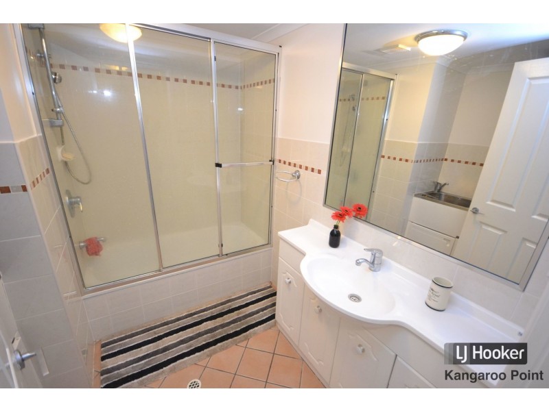 9/190 Wellington Road, Kangaroo Point QLD 4169